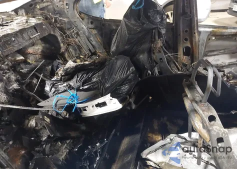 2025 Genesis G70 2.5T Awd z USA, uszkodzony, nr VIN KMTG34SC3SU149522